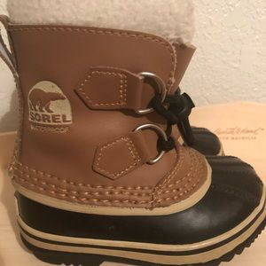 SOREL winter boots